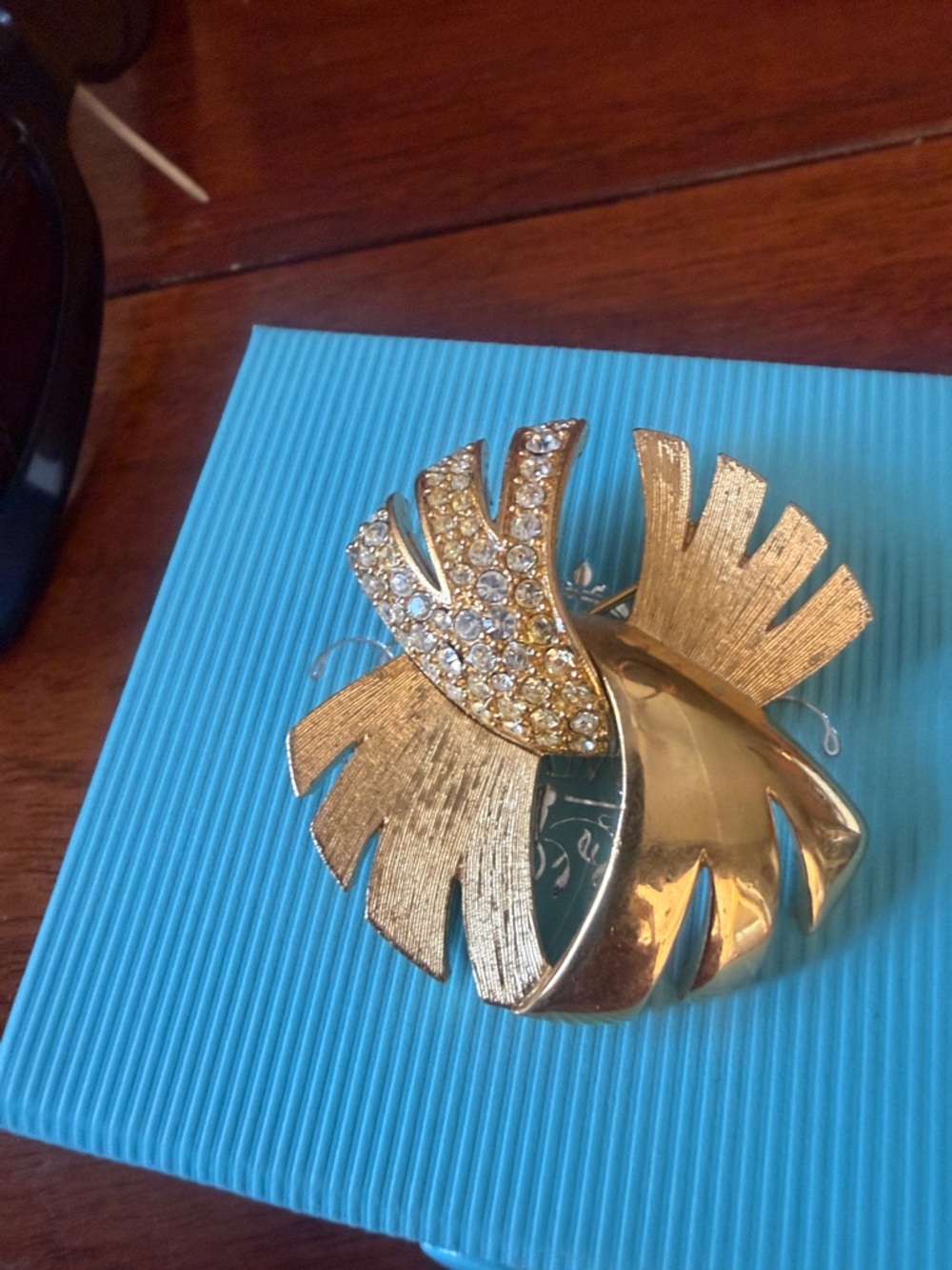 Givenchy 1970 Gold Crystal Leaf Statement Brooch Women Jewelry
